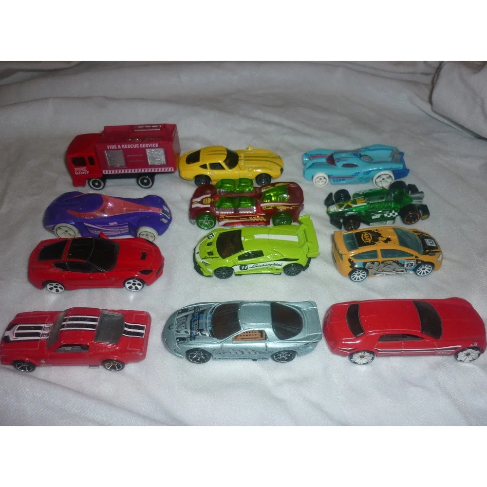 Hot Wheels Matchbox Diecast Toy Car Lot 12pc Mixed Vehicles Grab Bag